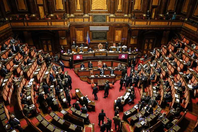 Conte: “L’unico negoziato è quello Usa”. Picierno e Romeo rispondono