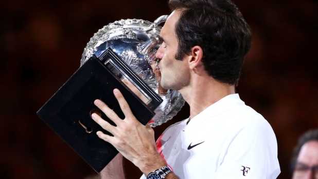Federer torna agli Australian Open: esibizione con Agassi!