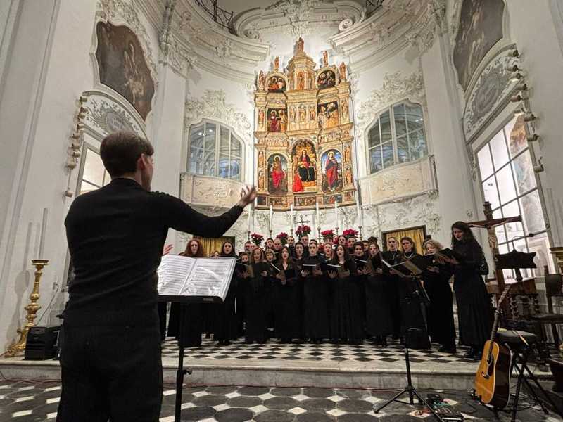Savona: Concerto Natale Cresc.i