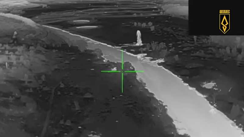 Ucraina distrugge tubatura russa a Kupiansk: video choc