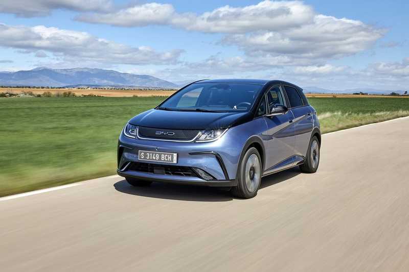 BYD Dolphin G: la plug-in che l’Europa vedrà nel 2026