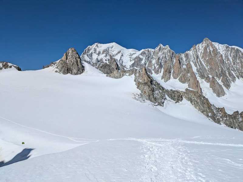 Il Monte Bianco si abbassa: la vetta ora è 4.807,3 metri