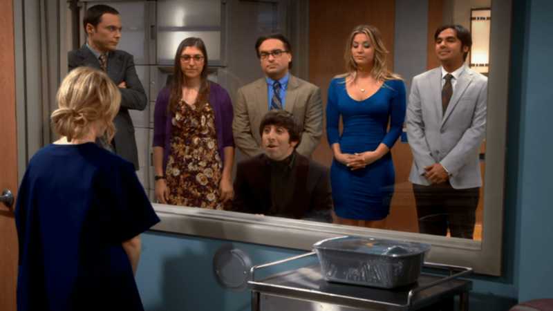 Il Momento Magico: Howard Canta per Bernadette