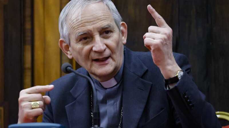 Zuppi: Accordo politico sul fine vita, il Parlamento ascolti la Consulta