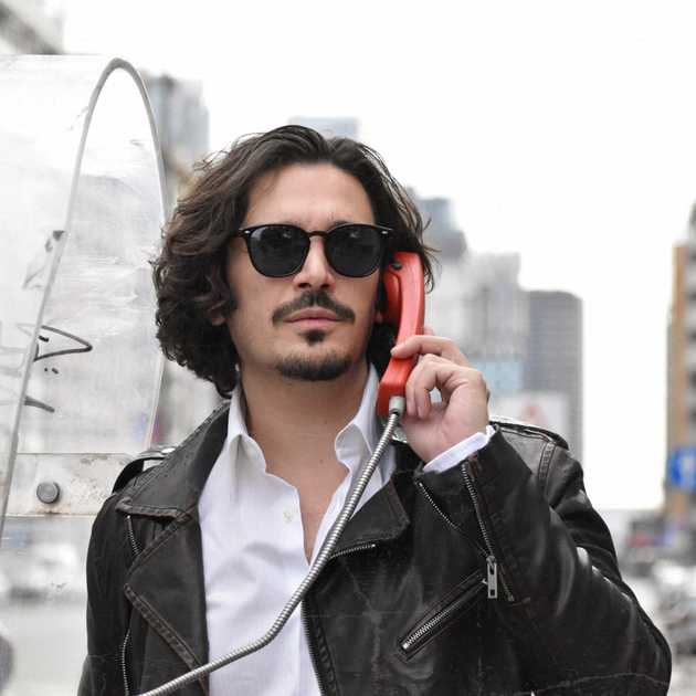 Polvere di Stelle: Il Ritorno Esplosivo di Andrea Govoni