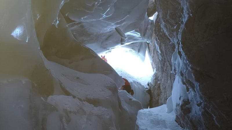 Valanga in Marmolada: Caduta nel Crepaccio