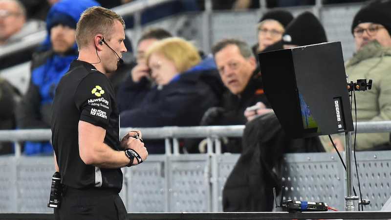 Fuorigioco Rivoluzionato: La Bomba di Infantino!