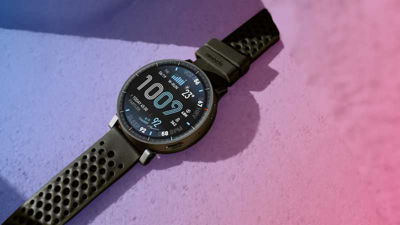 Amazfit Active Max: 25 Giorni di Autonomia per i Tuoi Allenamenti!