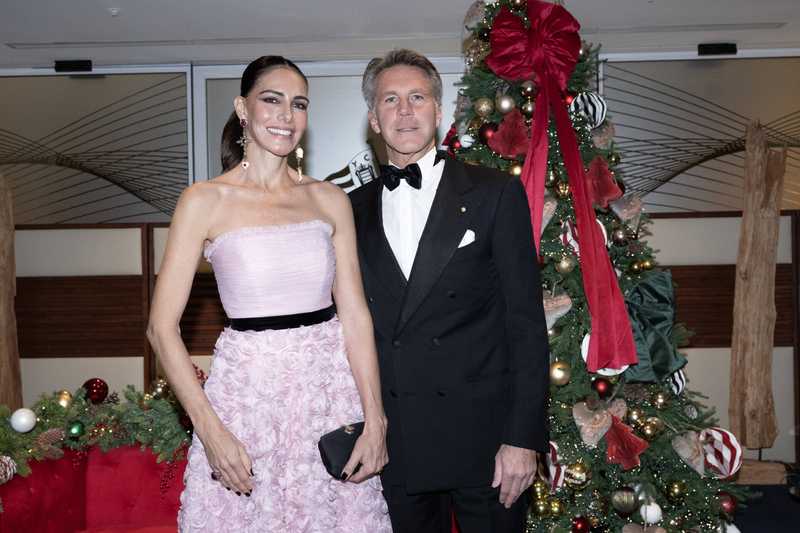 Abascal scarica Emanuele Filiberto: "Lo amo ma non farò l'amante