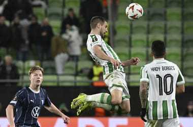 Varga all'AEK Atene: Colpo da 4