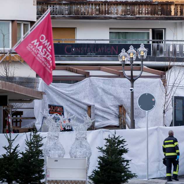 Incendio al Bar Constellation: 40 Morti tra i Giovani
