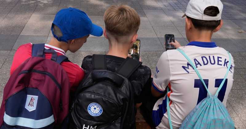 Social e Videogiochi: Divieto under 13 Imminente?