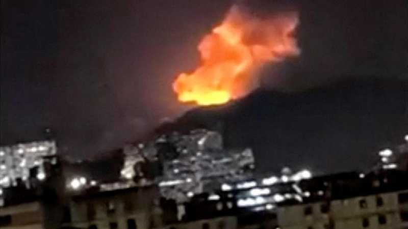 Esplosioni a Caracas: Aerei e Paura nella Notte!