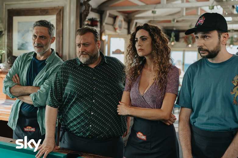 I Delitti del BarLume: tre nuovi gialli vi aspettano domani