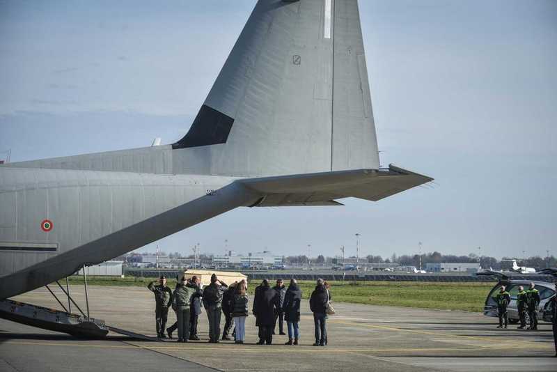 Rientro a Scuola 2025: Mamma Orgogliosa \