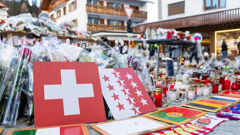 Crans-Montana: Chiese Piene per l'Addio a Achille e Chiara