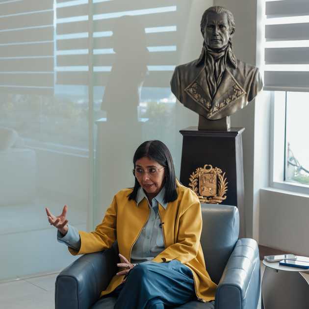 Delcy Rodríguez: da leale chavista a pedina di Trump