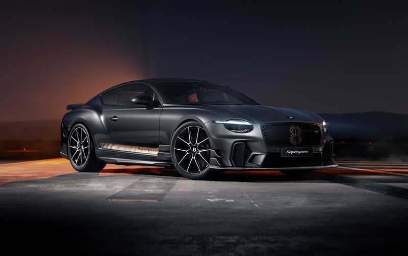 Bentley 2026: SUV elettrico urbano e GT estreme