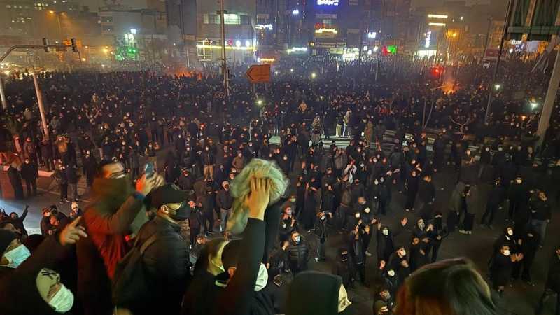 Iran-Usa, il contatto segreto tra Araghchi e Witkoff