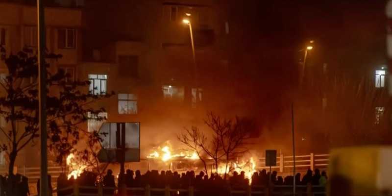 I giorni più neri dell'Iran: migliaia di morti nelle proteste