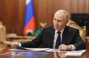 Vlagyimir Putyin e Benjamin Netanjahu: Un Telefono per Irani