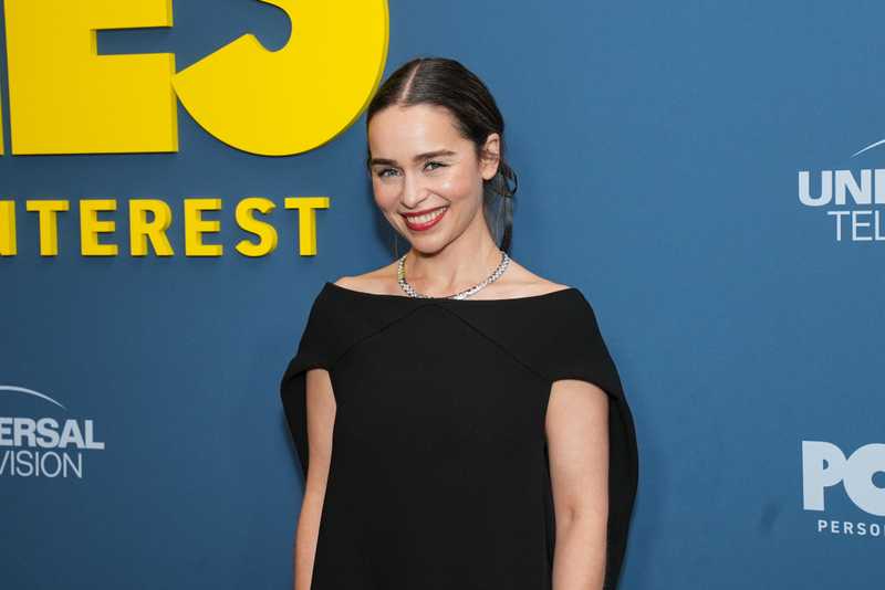 Incidente di lavoro insolito per Emilia Clarke