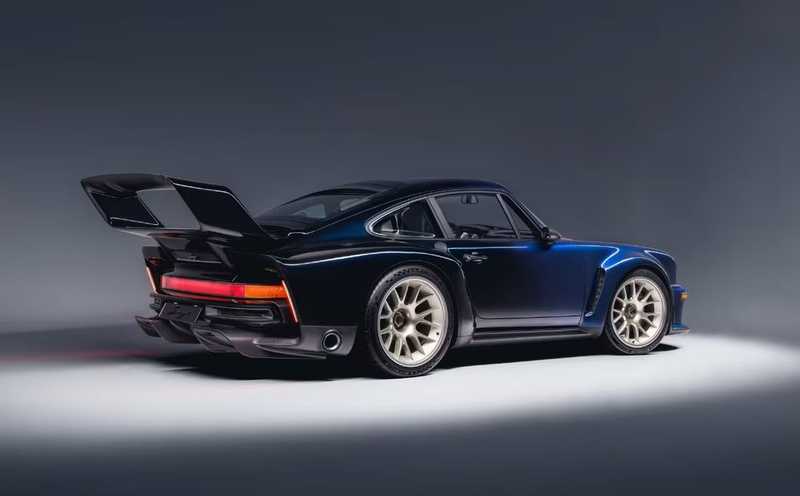 Singer Sorcerer: la Porsche 911 Turbo da 700 CV