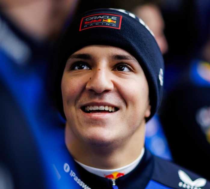 Test di F1 a Barcellona: Hadjar e Verstappen al vertice, Ferrari in arrivo