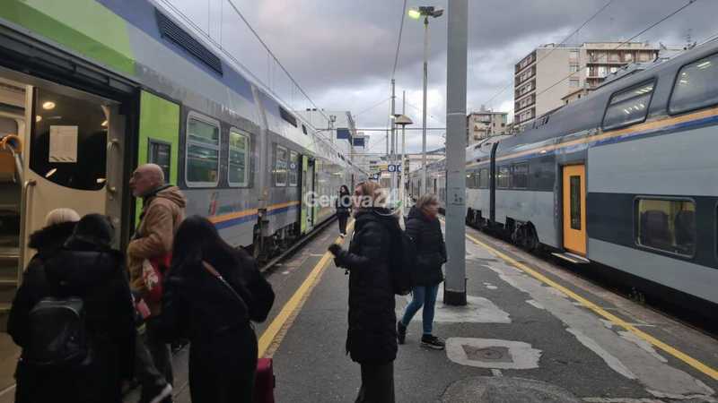 Arenzano, associazioni contrarie alla nuova fermata Intercity dopo la frana
