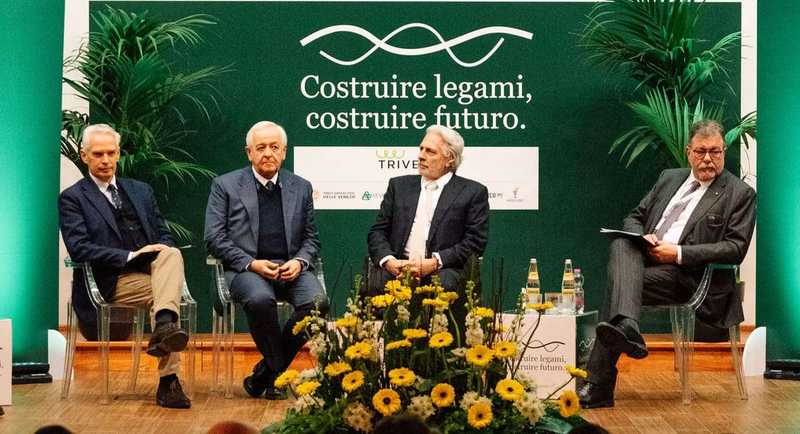 Nasce il Polo Vitivinicolo del Triveneto: governance unitaria per la qualità del vino