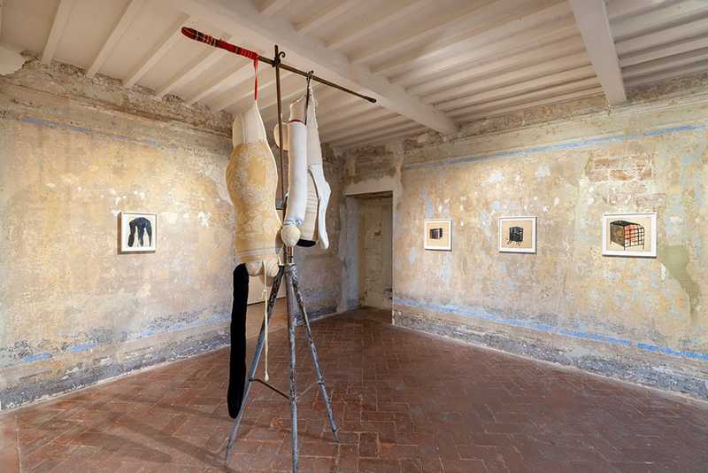 Berlinde de Bruyckere: l’esistenziale in mostra a San Gimignano