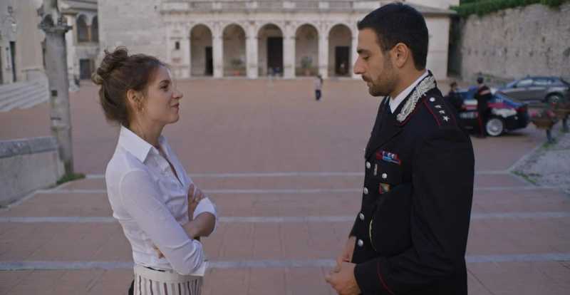 Don Matteo 15, sesta puntata: crisi sentimentali e il caso "Il Bagatto