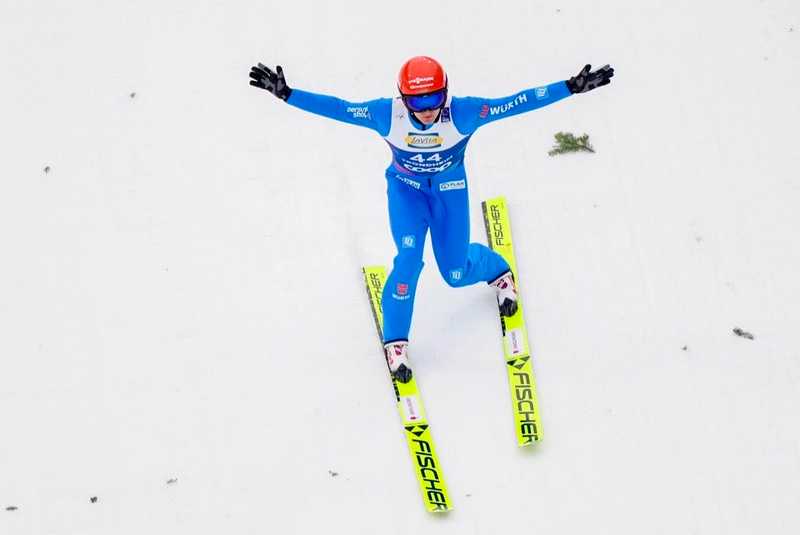 Doping nel salto con gli sci: indagini su iniezioni di acido ialuronico