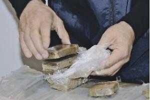 Imprenditore arrestato con due chili di hashish: sceglie il rito abbreviato