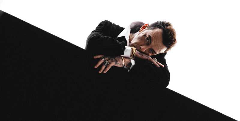 Pausini delude, Tiromancino e Salmo illuminano le nuove uscite