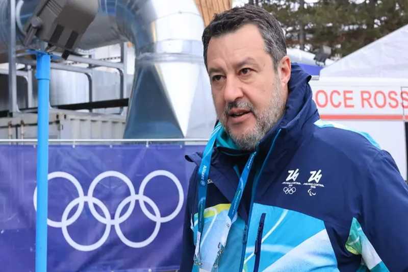 Salvini precetta gli scioperi aerei durante le Olimpiadi