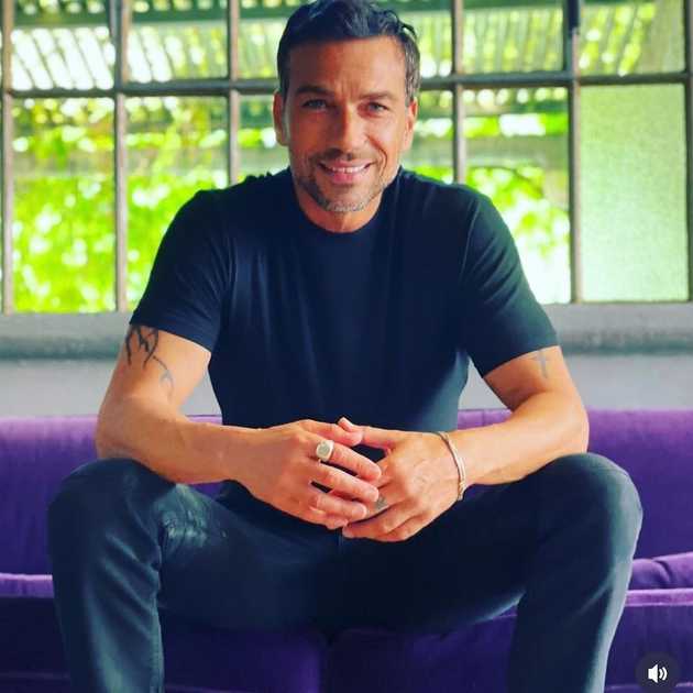 Costantino Vitagliano rivive il passato tra fame di successo e prezzo della fama