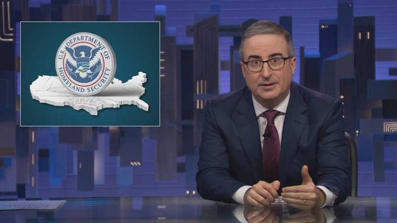 John Oliver torna a Last Week Tonight con analisi su ICE e DHS