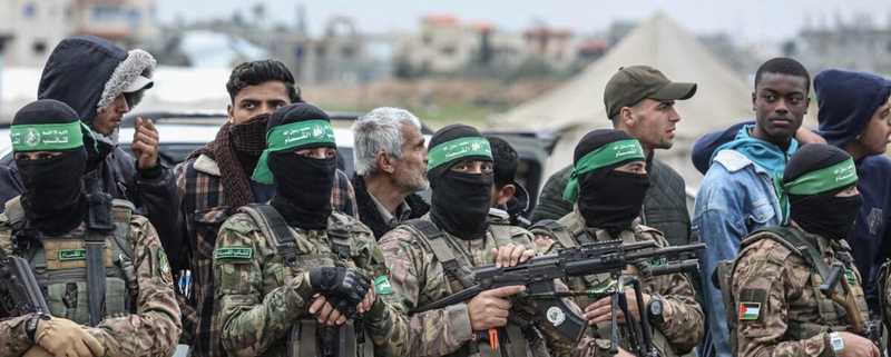 Hamas respinge richieste di disarmo unilaterali