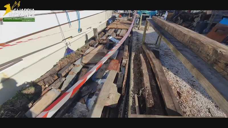 Pontile Fiumicino: Sequestrato a causa di Rifiuti Speciali