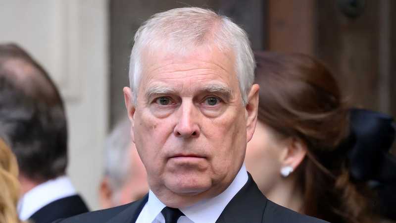 Andrew Mountbatten-Windsor Arrest e l'Aneddoto su Monopoly