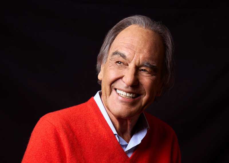 Oliver Stone a Ferrara: Laurea Honoris Causa e Retroscena