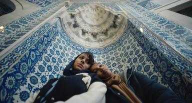 Brides: Il debutto alla regia di Nadia Fall