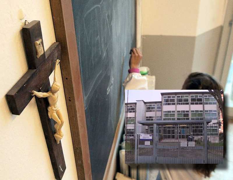 Ramadan nella Scuola di Firenze: Spazio di Preghiera e Dibattito sui Crocifissi