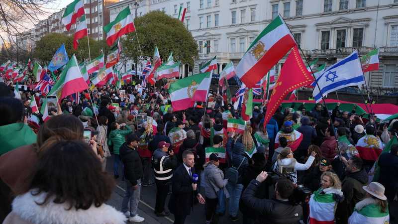 Attacchi USA-Israele a Iran: Reazioni dei Leader Mondiali