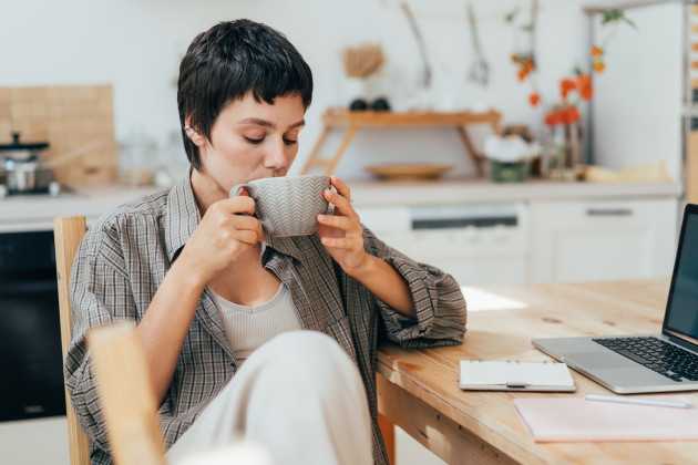 Caffè e tè: alleati contro la demenza