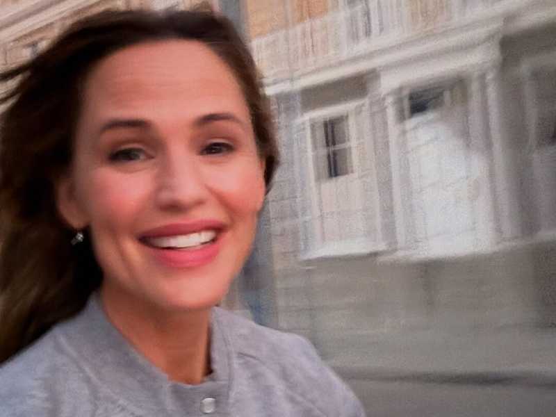 Jennifer Garner: La Scelta della Bellezza Naturale a Hollywood