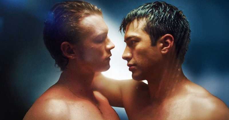 Heated Rivalry e Alexander: La Competizione tra Piattaforme