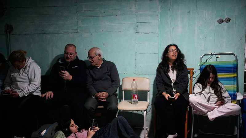 Attacco Iran: Usa e Israele colpiscono Teheran