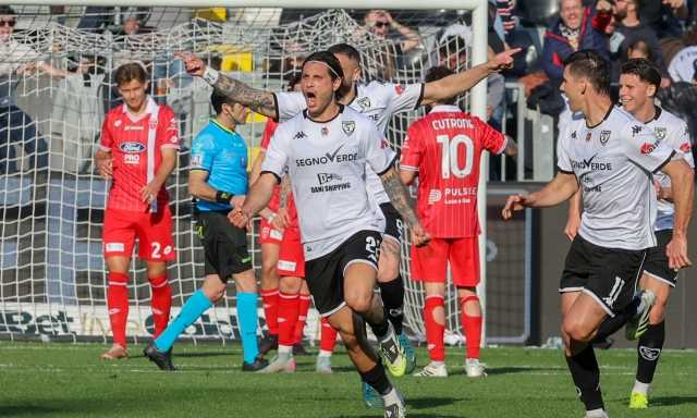 Lo Spezia fa l’impresa al Picco, ribaltando il Monza capolista